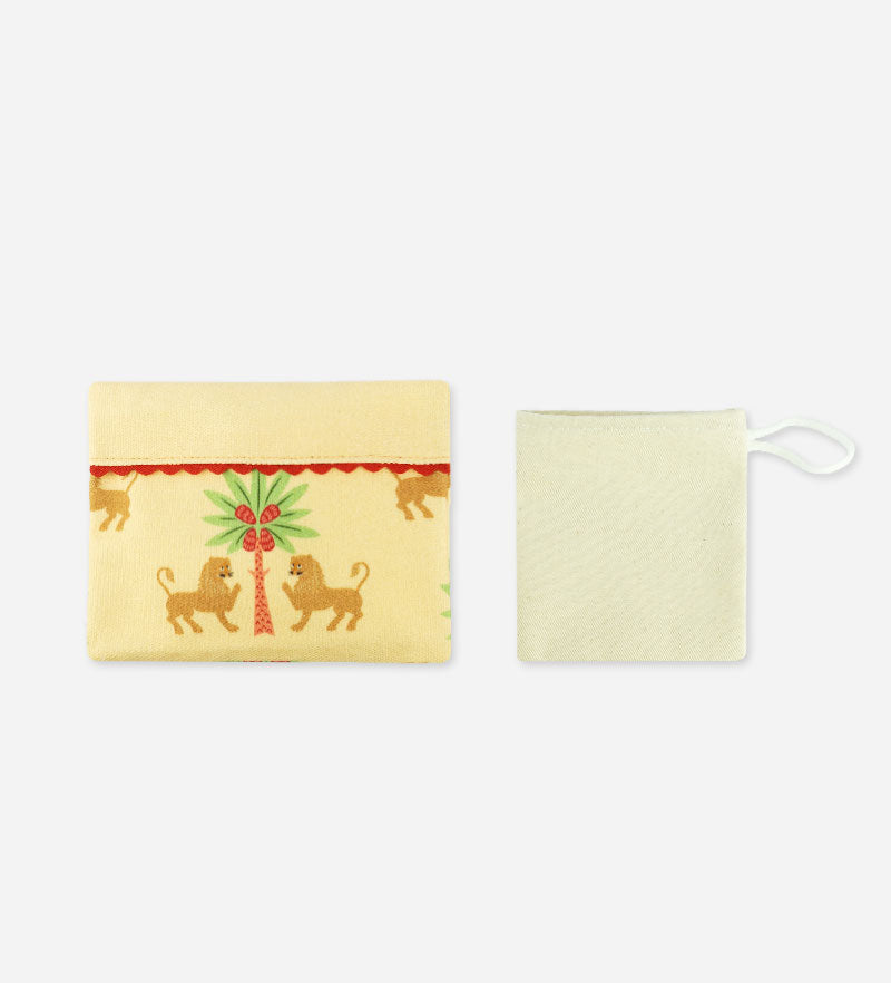 Royal Lion Travel Soap Holder in GOTS Cotton
