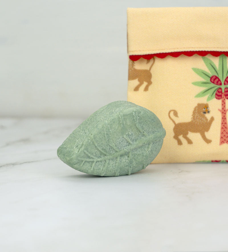Royal Lion Travel Soap Holder in GOTS Cotton