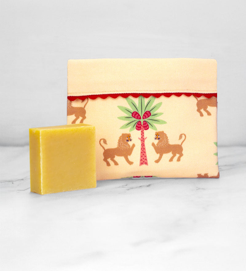Leone Reale - Set Porta Sapone in Cotone con Sapone all’olio d’oliva