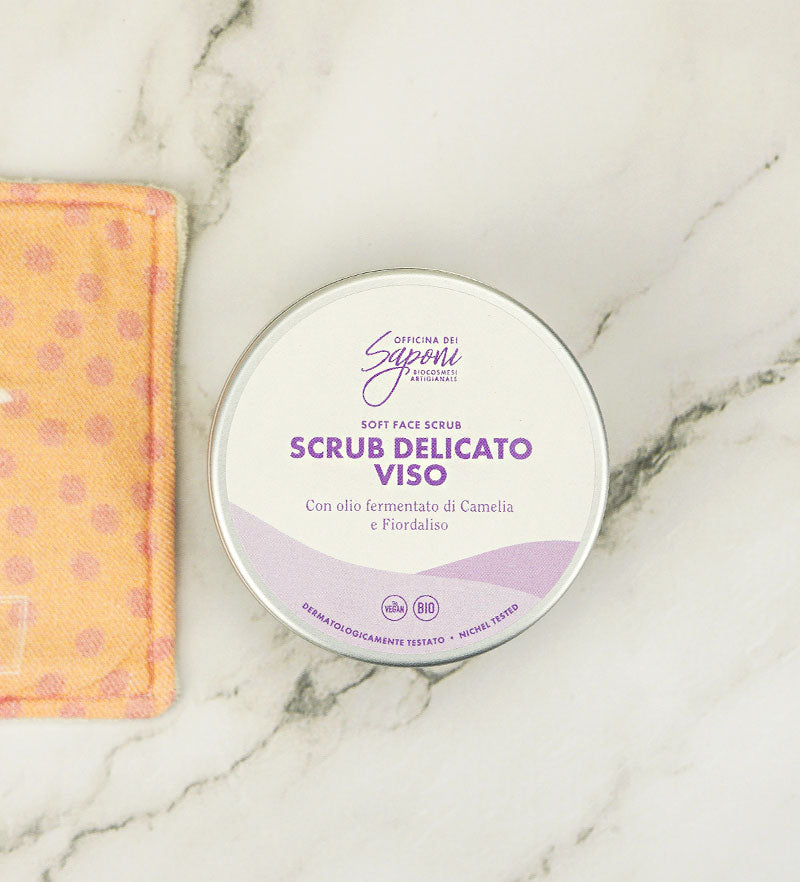 Royal Palm Facial Set – Gentle Solid Facial Scrub & Exfoliating Pad